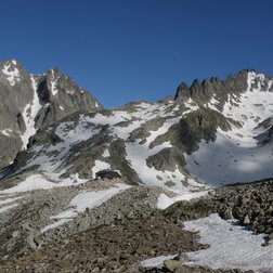 La Cima di Tablasses e la Cresta Savoia nell’alto Vallone del Valasco, cuore cristallino del Parco delle Alpi Marittime (© Augusto Rivelli PNAM)